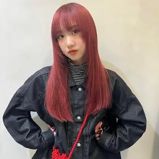 ロング カラー ブロンド／ブリーチ 【SITY.】のヘアスタイル