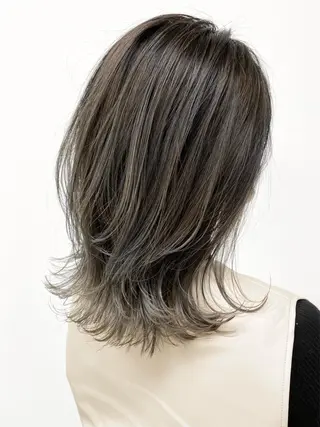 ミディアム カラー 酸性縮毛矯正のプロ 杉山玲介のヘアスタイル