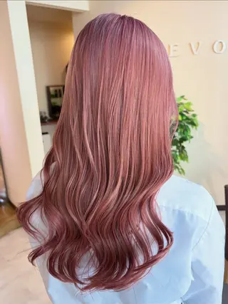 セミロング 宮本 いぶきのヘアスタイル