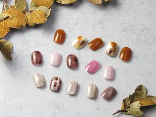 ネイル IN MENEのネイルデザイン