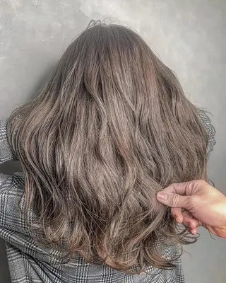 ロング カラー パーマ ヘアアレンジ メンズ キッズ ネイル マツエク・マツパ 新宿駅近♡友達とOK 🦋W -ワット -のヘアスタイル