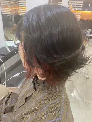 ショート カラー ヘアアレンジ 烏山 達也のヘアスタイル