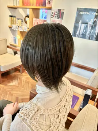 ミディアム カラー 秋山知穂🧸縮毛矯正 ショート新越谷南越谷のヘアスタイル