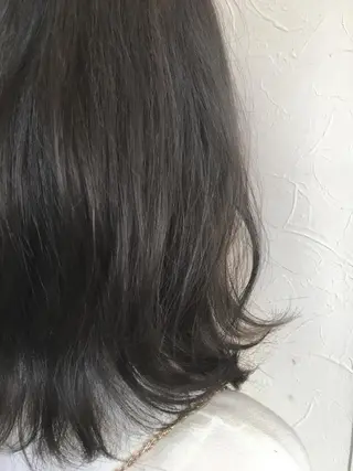 ミディアム カラー IVY villa Suzu.のヘアスタイル