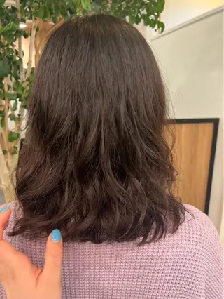 ミディアム パーマ 穂乃香 BEAUTRIUMのヘアスタイル