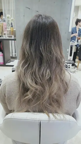 ロング 髪質改善×レイヤー 高嶋のヘアスタイル
