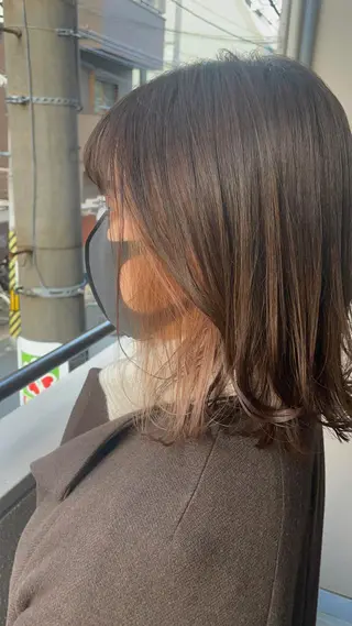 ミディアム カラー パーマ ヘアアレンジ メンズ キッズ ネイル マツエク・マツパ 切りっぱなしヘアボブ ミディアムヘアRYOのヘアスタイル