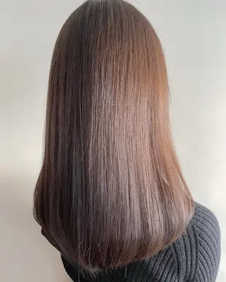 カラー LAISSEZ 竹内のヘアスタイル