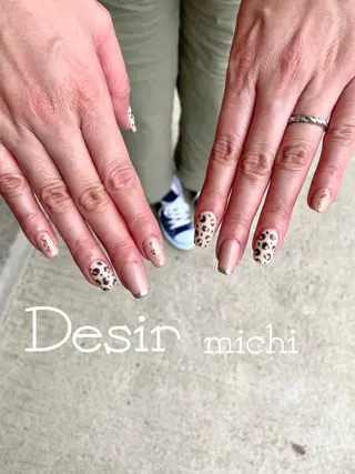 ネイル 伊藤 美智子のネイルデザイン
