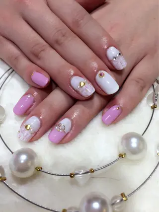 ネイル Sympa 𝓜iwako🐰ᩚのネイルデザイン