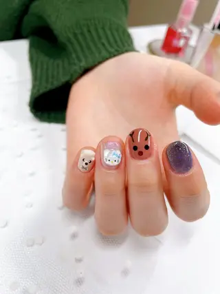 ネイル ネイルサロン キュアリーネのネイルデザイン