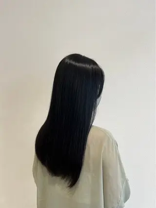 ロング カラー 艶髪✨️ kuyumi🌷のヘアスタイル