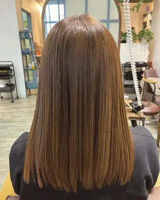 ロング 横浜関内髪質改善 re:Magoのヘアスタイル