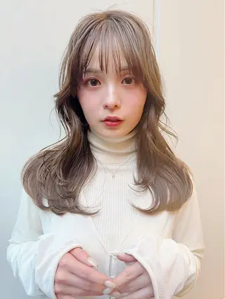 ロング カラー HIDERO/渋谷/ 韓国/顔周りカットのヘアスタイル