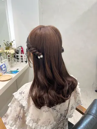 セミロング ヘアアレンジ 菅村 緋莉🎀ガーリーヘアのヘアスタイル