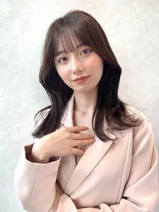 ミディアム カラー 顔周り/くびれヘア 韓国ヘア💕風間るなのヘアスタイル
