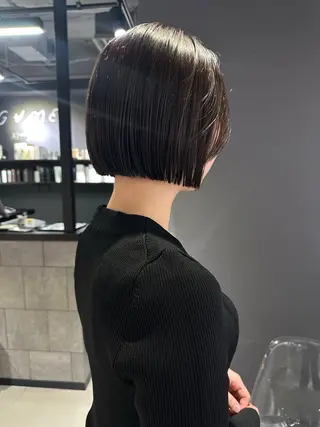 ショート カラー 縮毛矯正×ボブ職人 【圧倒的朝楽ボブ】のヘアスタイル