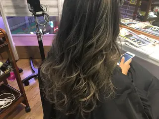 カラー 池本 弥桜のヘアスタイル