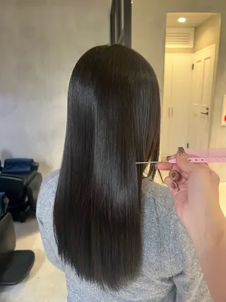 ロング カラー 澤崎 ゆらのヘアスタイル