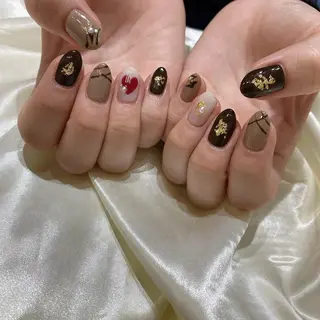 ネイル 西岡 杏のネイルデザイン