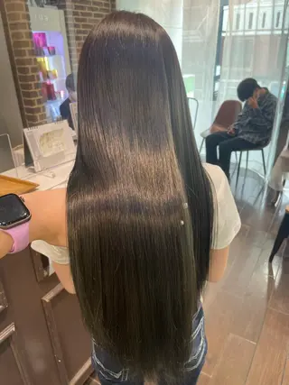 ロング カラー 個性派ネイル 🌼 ハルカ ♡の眉毛・アイブロウイメージ