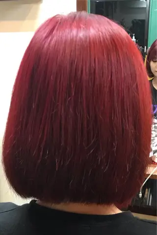 ショート カラー リップカール 神戸のヘアスタイル