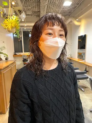 ミディアム カラー パーマ レイヤー／似合わせ TAKUYAのヘアスタイル