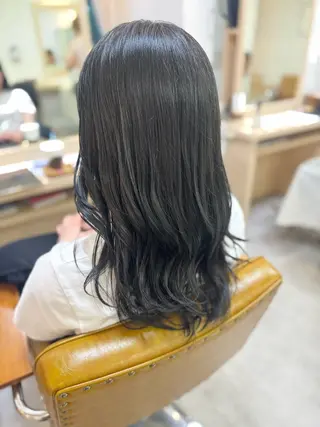 セミロング 金山/レイヤー カット/Hikariのヘアスタイル