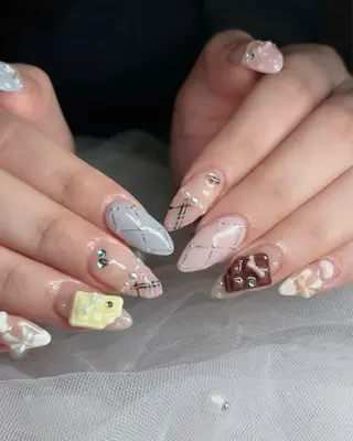 ネイル maisonde charme carat所属・🎀 AYANEのネイルデザイン