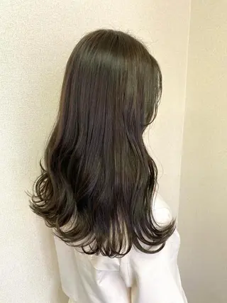 セミロング 原 朱莉のヘアスタイル