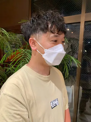 ショート パーマ メンズ 宮嶋 勇輔のヘアスタイル