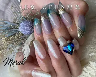 ネイル メラク難波/長さだし パラジェルフィルインのネイルデザイン