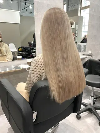 カラー 酸性ストレート 髪質改善のヘアスタイル