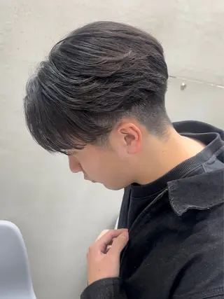 パーマ メンズ 曲がる縮毛矯正 LIBER 　岩名のヘアスタイル