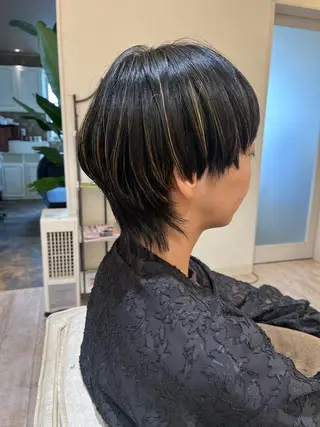 ショート カラー KURIYAMA Rimのヘアスタイル