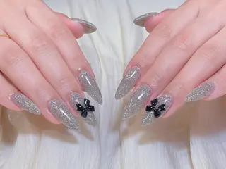 ネイル Lumina _ Harukaのネイルデザイン