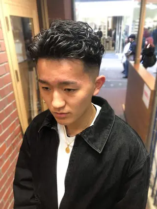 パーマ ヘアアレンジ メンズ メンズ特化✂️栗原 侑也のヘアスタイル