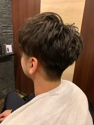 ショート パーマ メンズ 羽木 隆徒のヘアスタイル