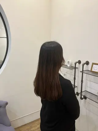 ロング LORAN 寺田のヘアスタイル