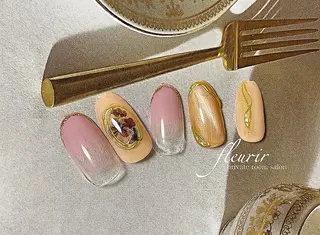 ネイル フルリール 【プライベートサロンのネイルデザイン