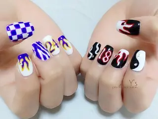 ネイル YUMI NAGAI  のネイルデザイン