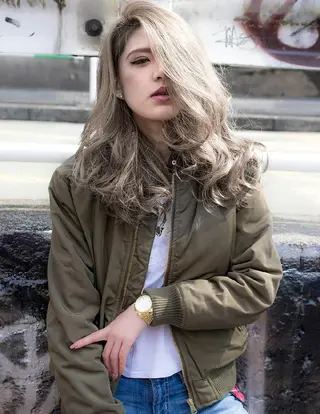 ロング カラー ショート✨ボブ✨代表 新田見美仁のヘアスタイル