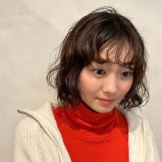 ミディアム パーマ Yuki☺︎パーマ レイヤーカットのヘアスタイル