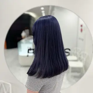 ミディアム カラー 🩵色落ち可愛い 寒色カラー🩵のヘアスタイル