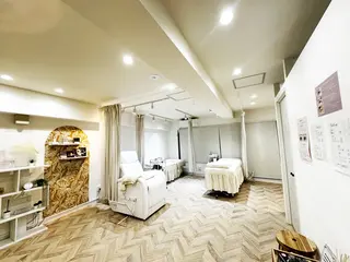 マツエク・マツパ BEIGE上前津🍒 IORIのマツエク・マツパデザイン