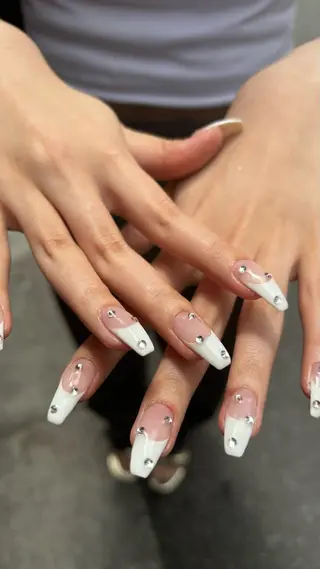 ネイル Queen所属・伊藤 梨恋のネイルデザイン
