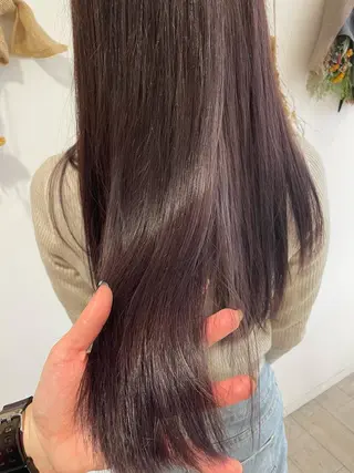 ロング カラー 松佐 ゆかりのヘアスタイル