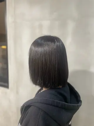 カラー 新妻 宥人のヘアスタイル