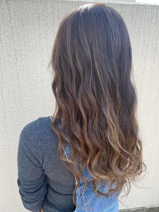 ロング カラー 岡本 拓朗のヘアスタイル