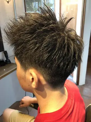 ショート メンズ 冨士川 英樹のヘアスタイル